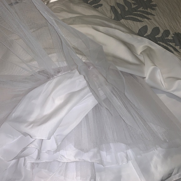 David's Bridal White Strapless Satin Wedding Dress - Size 16 - New in Box - Picture 9 of 16